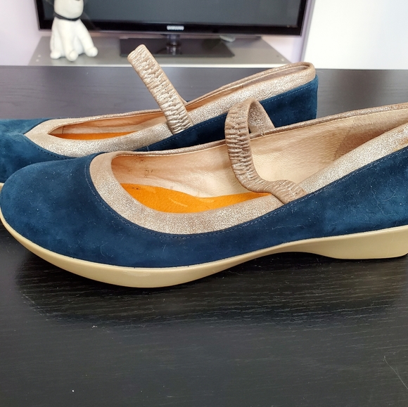 Suede platform shoes with mary jane strap - Picture 4 of 6